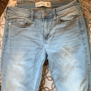 Abercrombie and Fitch super skinny size 4